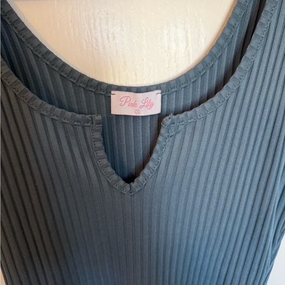 Pink Lily Ribbed 2 Piece Lounge Set Size Small | Blue Tank & Wide Leg Pants - Picture 4 of 8